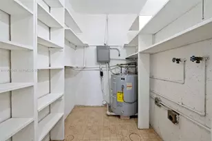 42 E 16th St, Hialeah, FL 33010 - Photo 22