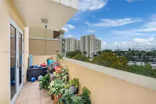 227 Michigan Ave, Miami Beach, FL 33139 - Photo 1