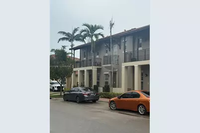 14602 SW 11th St #14602, Pembroke Pines, FL 33027 - Photo 2