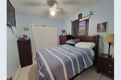 11048 SW 2nd St, Sweetwater, FL 33174 - Photo 14