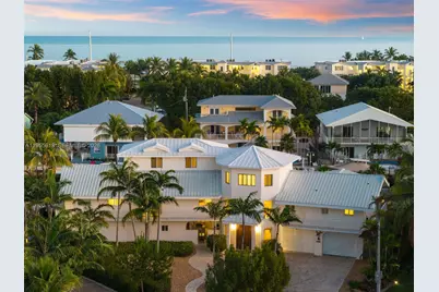 44 W Plaza Del Lago, Lower Keys, FL 33036 - Photo 4