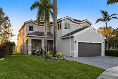 1828 Aspen Ln, Weston, FL 33327 - Photo 2