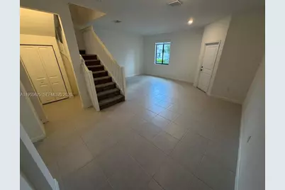 21001 NE 8th Ave, Miami, FL 33179 - Photo 8