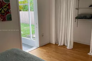 2375 NE 185th St, Miami, FL 33180 - Photo 18