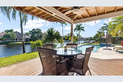 10110 SW 3rd St, Plantation, FL 33324 - Photo 58