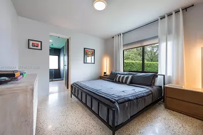 311 NE 117th St, Miami, FL 33161 - Photo 8