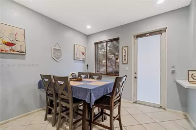 21101 NW 14th Pl #5, Miami Gardens, FL 33169 - Photo 4