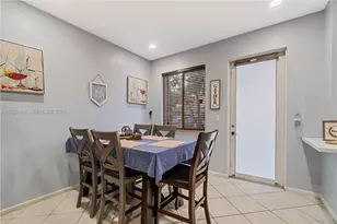 21101 NW 14th Pl, Miami Gardens, FL 33169 - Photo 4