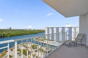 500 Bayview Dr, Sunny Isles Beach, FL 33160 - Photo 12