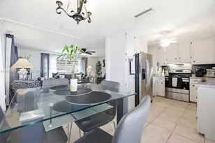 1981 SW 83rd Ave, Davie, FL 33324 - Photo 20