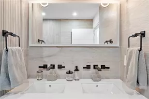 2301 Collins Ave, Miami Beach, FL 33139 - Photo 6