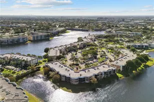 7547 Fairfax Dr, Tamarac, FL 33321 - Photo 30