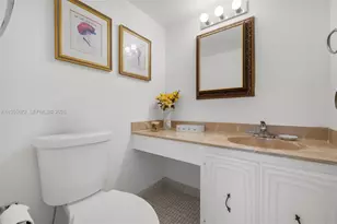 2655 Collins Ave, Miami Beach, FL 33140 - Photo 10