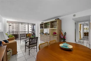 2655 Collins Ave, Miami Beach, FL 33140 - Photo 4