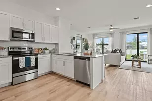 5600 NW Coventry Cir, Port Saint Lucie, FL 34986 - Photo 4