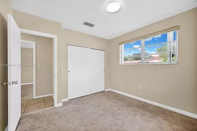 11812 NE 14th Ave, Miami, FL 33161 - Photo 34