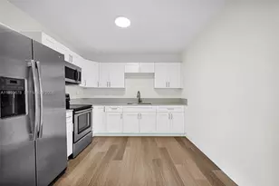 11812 NE 14th Ave, Miami, FL 33161 - Photo 8