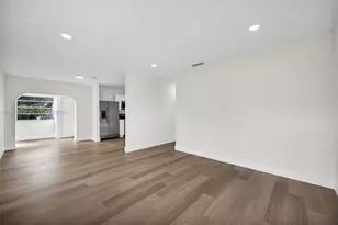 11812 NE 14th Ave, Miami, FL 33161 - Photo 4