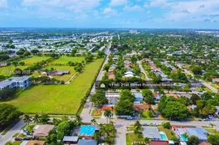 11 NE 21st St, Pompano Beach, FL 33060 - Photo 1