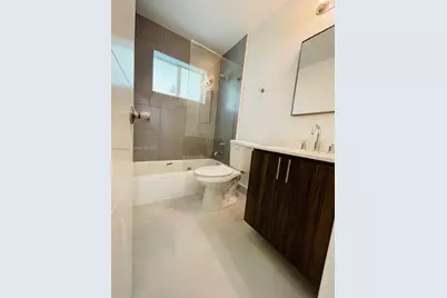 [Address not provided], Miami, FL 33161 - Photo 2