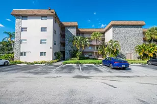 8161 SW 24th Ct, Davie, FL 33324 - Photo 2