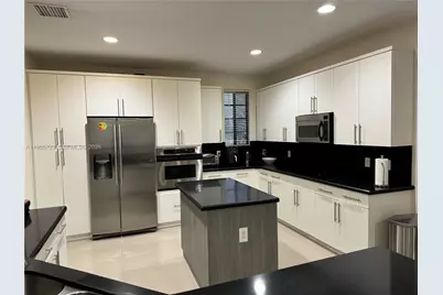 1547 Passion Vine Cr #1547, Weston, FL 33326 - Photo 10