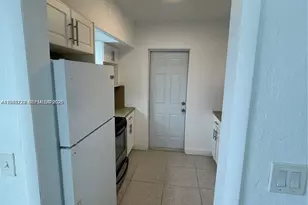 7001 NW 4th Ct, Miami, FL 33150 - Photo 6