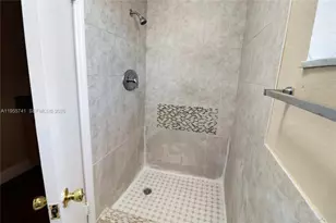 5975 NW 25th Ct, Sunrise, FL 33313 - Photo 10