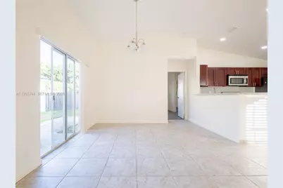 200 W Riverbend Dr, Sunrise, FL 33326 - Photo 16