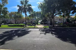 4744 SW 165th Ave, Miramar, FL 33027 - Photo 8