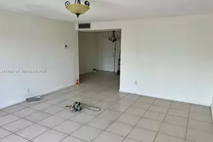 4848 NW 24th Ct, Lauderdale Lakes, FL 33313 - Photo 14