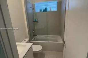 6484 NW 103rd Pl, Doral, FL 33178 - Photo 22