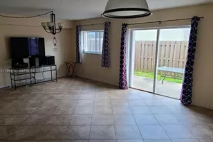 20814 San Simeon Way, Miami, FL 33179 - Photo 2