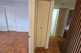 20814 San Simeon Way, Miami, FL 33179 - Photo 16