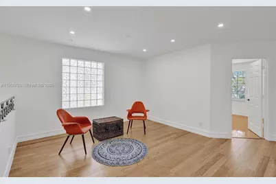 1251 Hayes St, Hollywood, FL 33019 - Photo 32