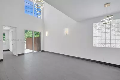 1251 Hayes St, Hollywood, FL 33019 - Photo 6