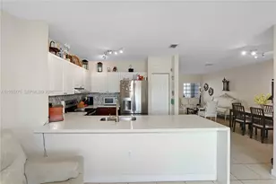 941 SW 148th Pl, Miami, FL 33194 - Photo 20