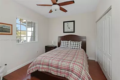 941 SW 148th Pl, Miami, FL 33194 - Photo 14