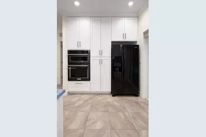 19695 SW 206th St, Miami, FL 33187 - Photo 10