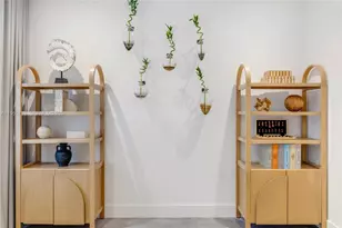 1000 NW 9th Ct, Miami, FL 33136 - Photo 20