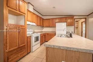 1604 Pineford Rd, Lakeland, FL 33809 - Photo 12