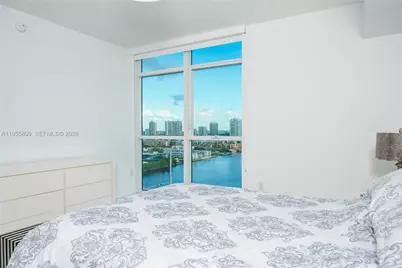 400 Sunny Isles Blvd #1704, Sunny Isles Beach, FL 33160 - Photo 32