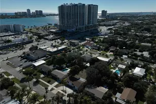 136 N Evergreen Dr, Lake Park, FL 33403 - Photo 32