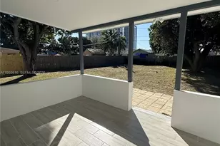 136 N Evergreen Dr, Lake Park, FL 33403 - Photo 22