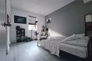 1303 Presidio Dr, Weston, FL 33327 - Photo 32