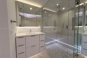 2641 N Flamingo Rd, Sunrise, FL 33323 - Photo 24