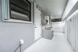 7630 Plantation Blvd, Miramar, FL 33023 - Photo 18