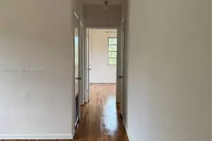 1431 SW 37th Ave, Miami, FL 33145 - Photo 2