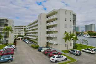 3030 Marcos Dr, Aventura, FL 33160 - Photo 44