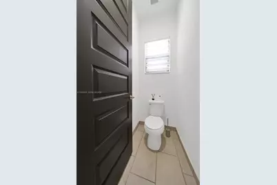 15877 SW 136th Way, Miami, FL 33196 - Photo 16